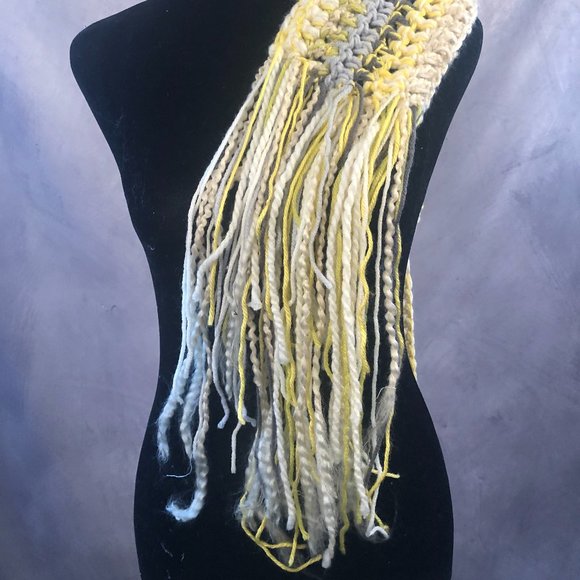 Hand-Knit Scarf - Picture 3 of 5